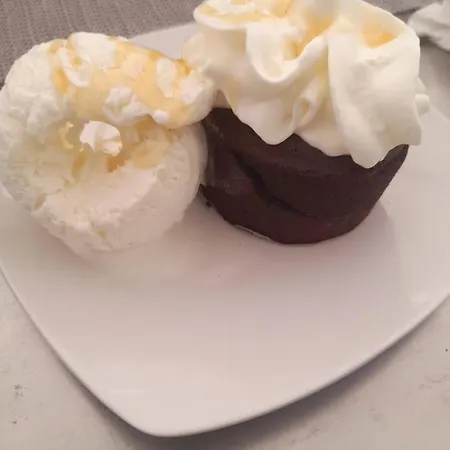 Euphoria Complex דירה